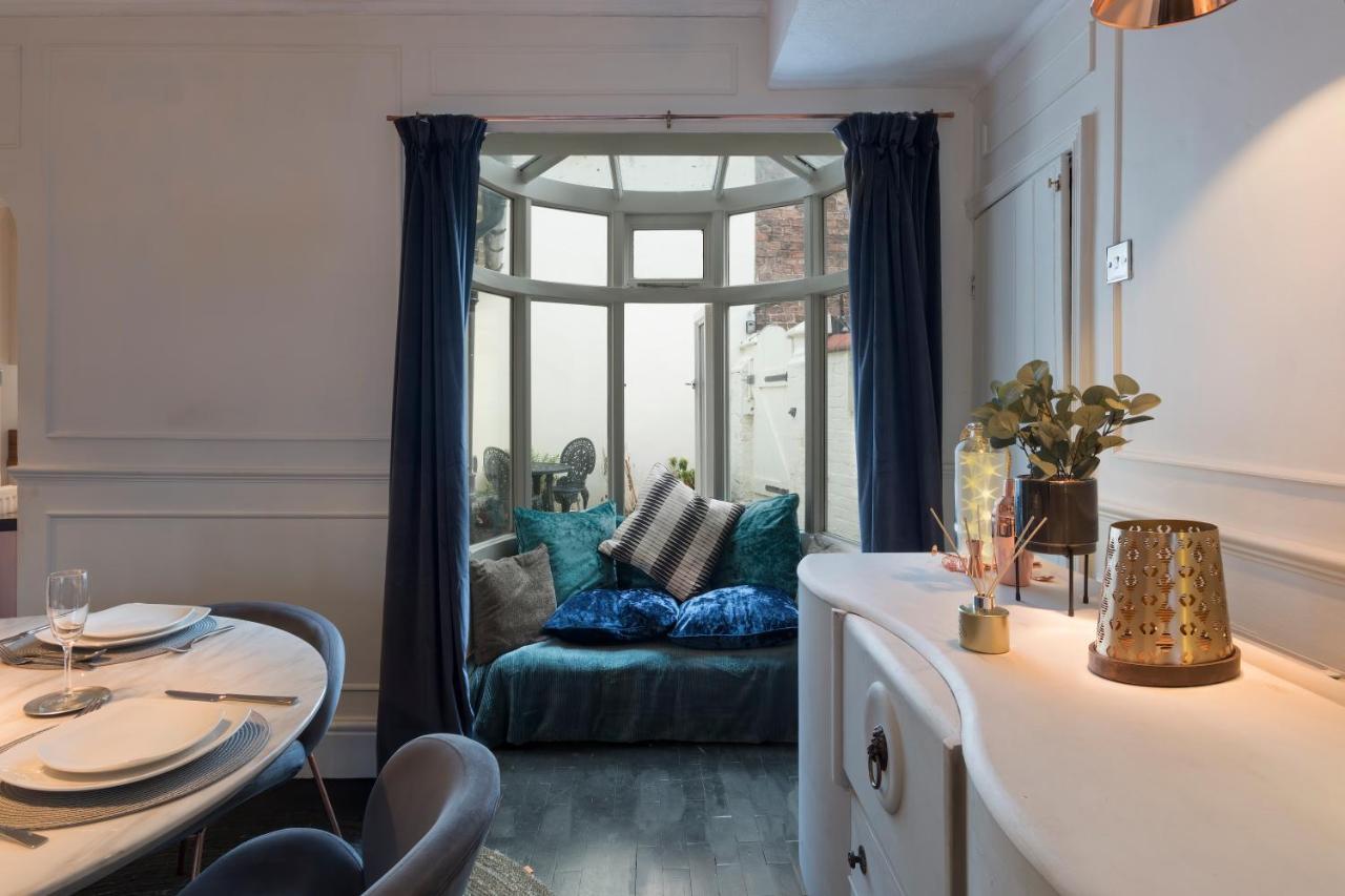 In The Heart Of Chester, Historical & Stylish Eksteriør billede